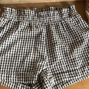 Kendall + Kylie urban wear shorts